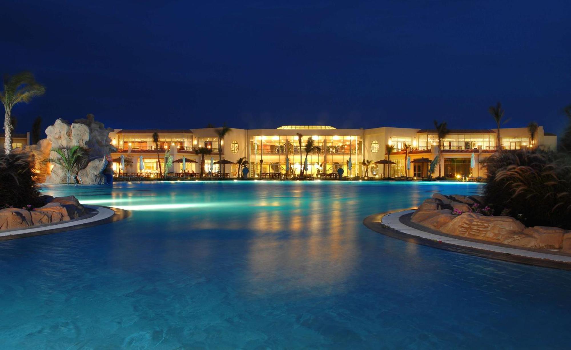 Doubletree By Hilton Sharks Bay Resort Sharm El-Sheikh Exterior foto